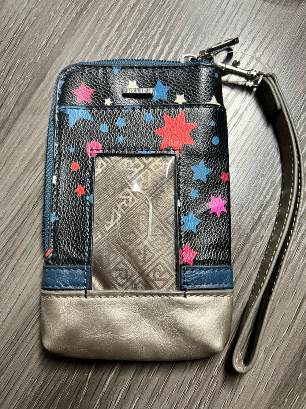 Relic by Fossil stars wristlet